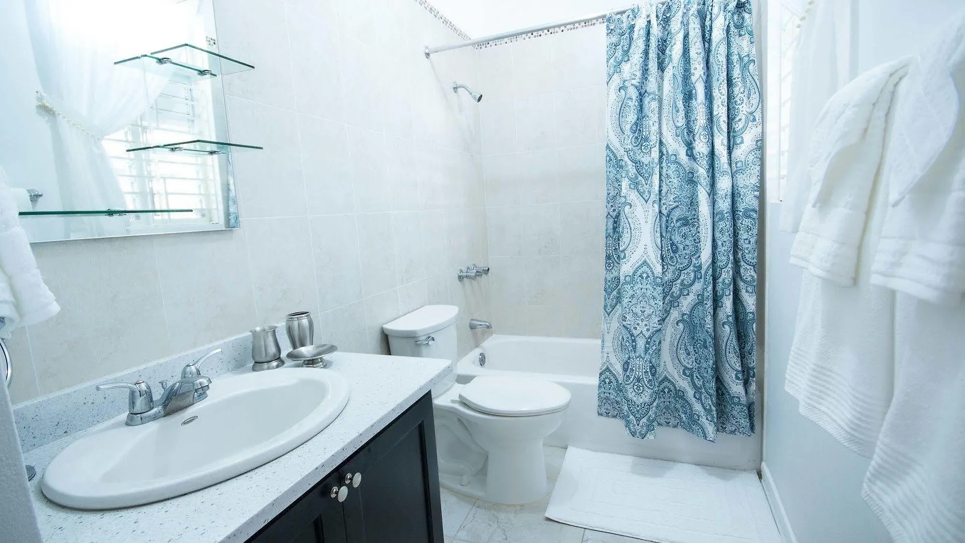 Cattleya'S New Kingston Guest Apartment Giamaica